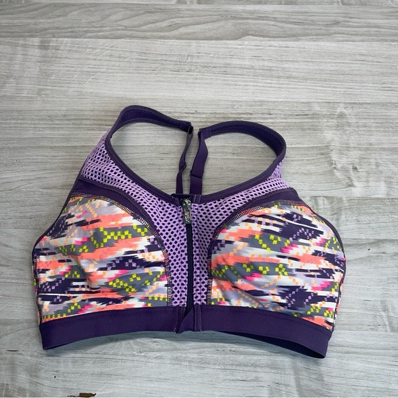 Victoria’s Secret VSX Sport Purple Front Zip Wired Sports Bra Size 34B - Picture 3 of 11